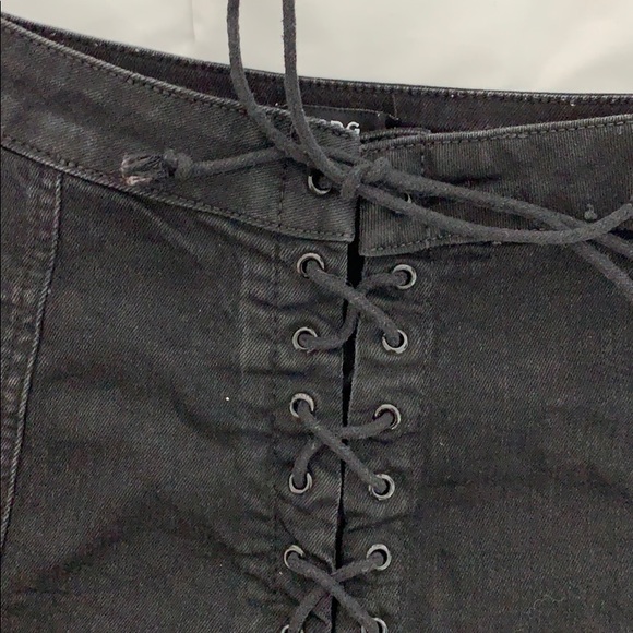 Urban outfitters mini skirt - Picture 2 of 3